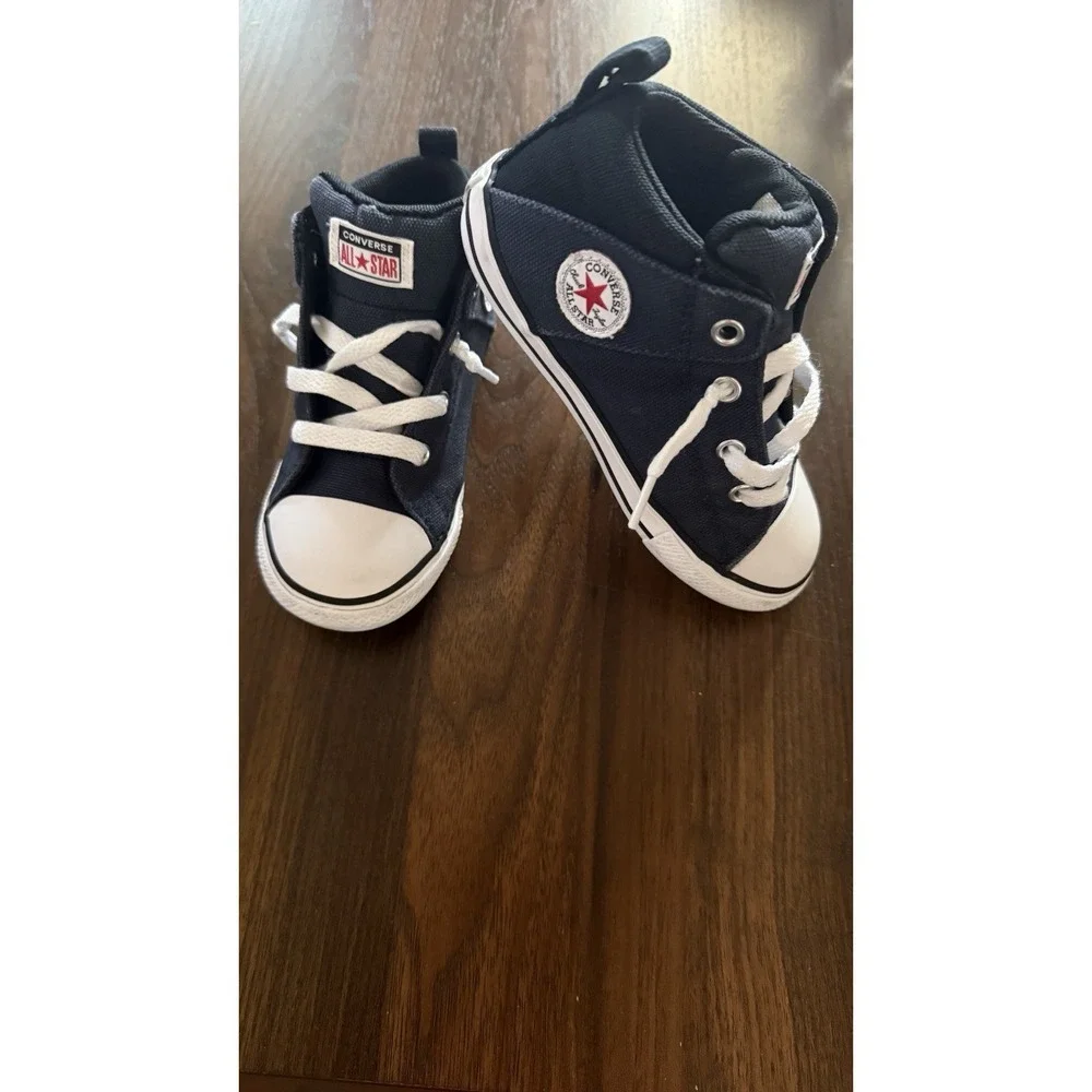 Converse Chuck Taylor All Star High Top Sneakers Kids US Blue/White Sz 10 GUC